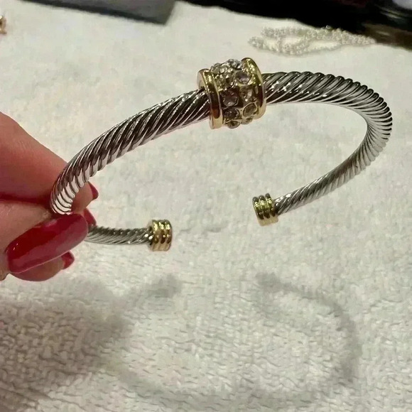 MULTI RHINESTONE SILVERCUFF BRACELET - Picture 2 of 6